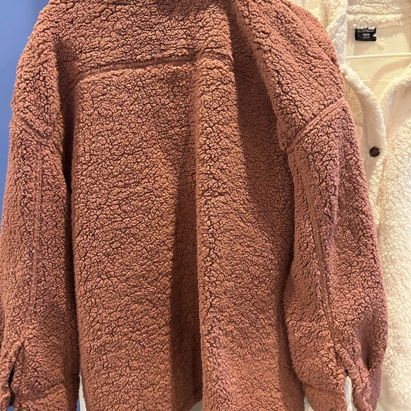 Lot of 32 Degrees Sherpa Jackets in Mauve & White M/L & XL/XXL - Picture 4 of 10